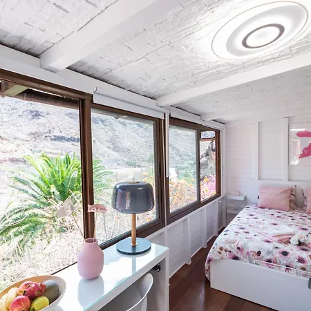 Habitación en casa particular Friends'bed-room In Quiet Montain - Swimming Pool, Jacuzzi, Tv Outdoor - La Lezardiere
